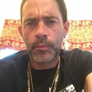 Meet your Posher, Edward